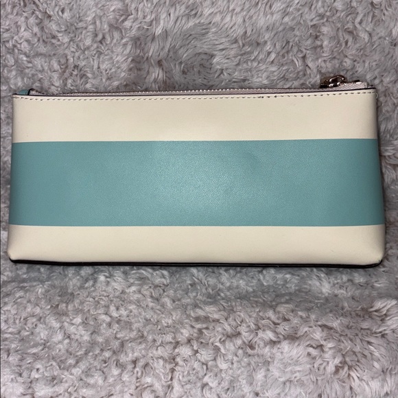 Kate Spade Float On Pouch - Picture 2 of 6